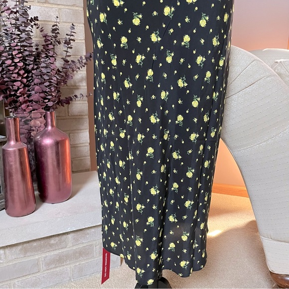 REALISATION PAR Iris Silk Dress - Florence Floral Print - Picture 8 of 15